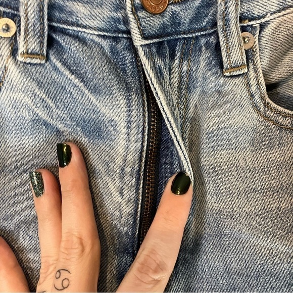 AMERICAN Eagle x Keith Haring Distressed Patch Work Mom Jeans - Picture 5 of 12